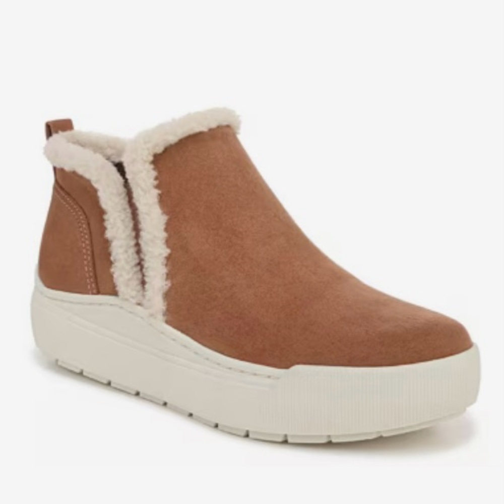 Dr. Scholl's Time Off Yo Platform Sneaker Boot 7.5